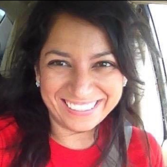 Meet your Posher, Benna - Picture 3 of 3